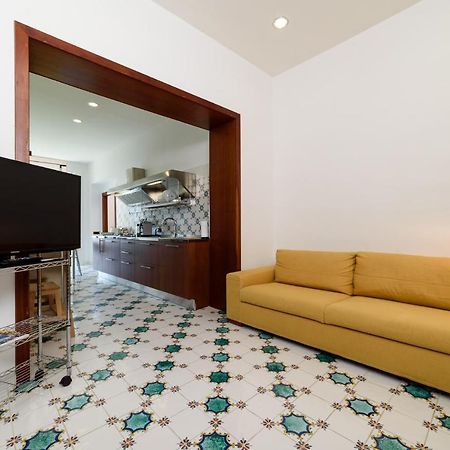 Amalfi Coast Family Luxury Suite Vietri Extérieur photo