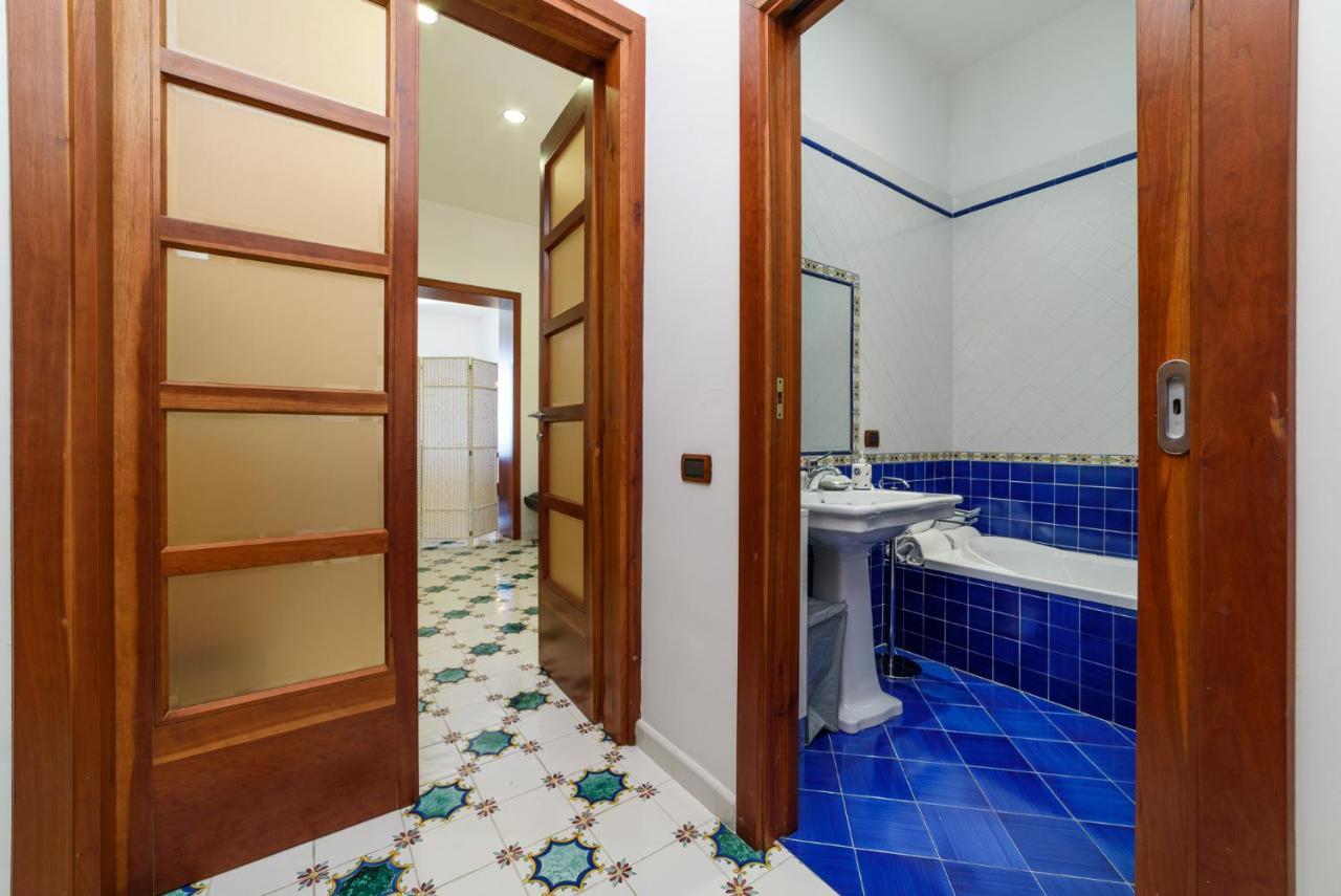 Amalfi Coast Family Luxury Suite Vietri Extérieur photo