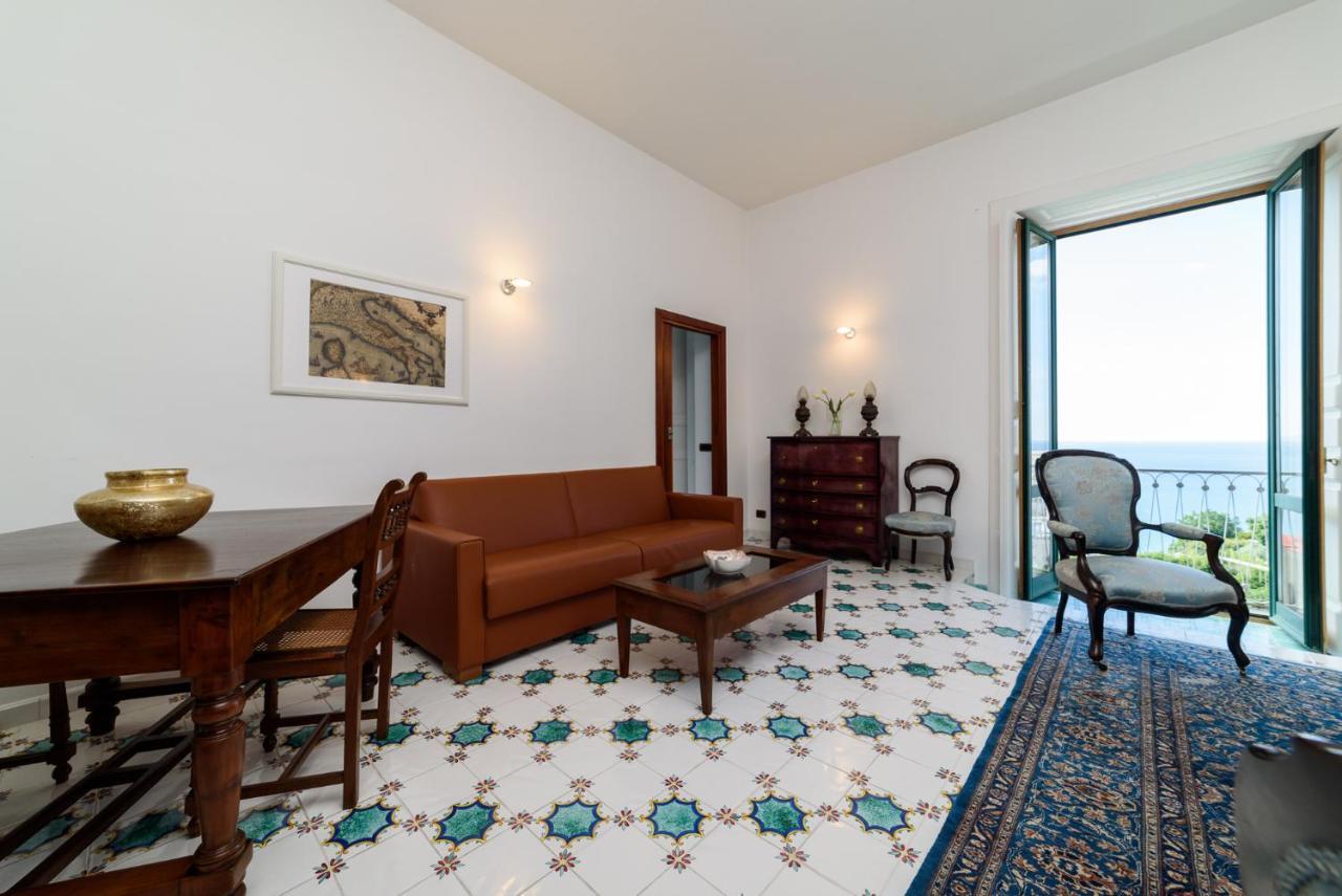 Amalfi Coast Family Luxury Suite Vietri Extérieur photo