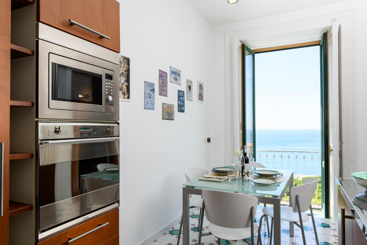 Amalfi Coast Family Luxury Suite Vietri Extérieur photo