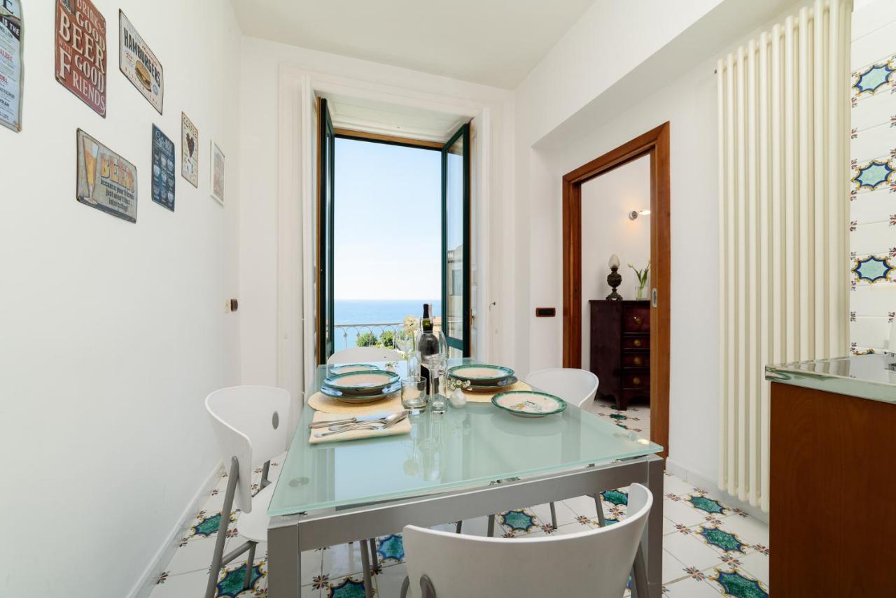 Amalfi Coast Family Luxury Suite Vietri Extérieur photo